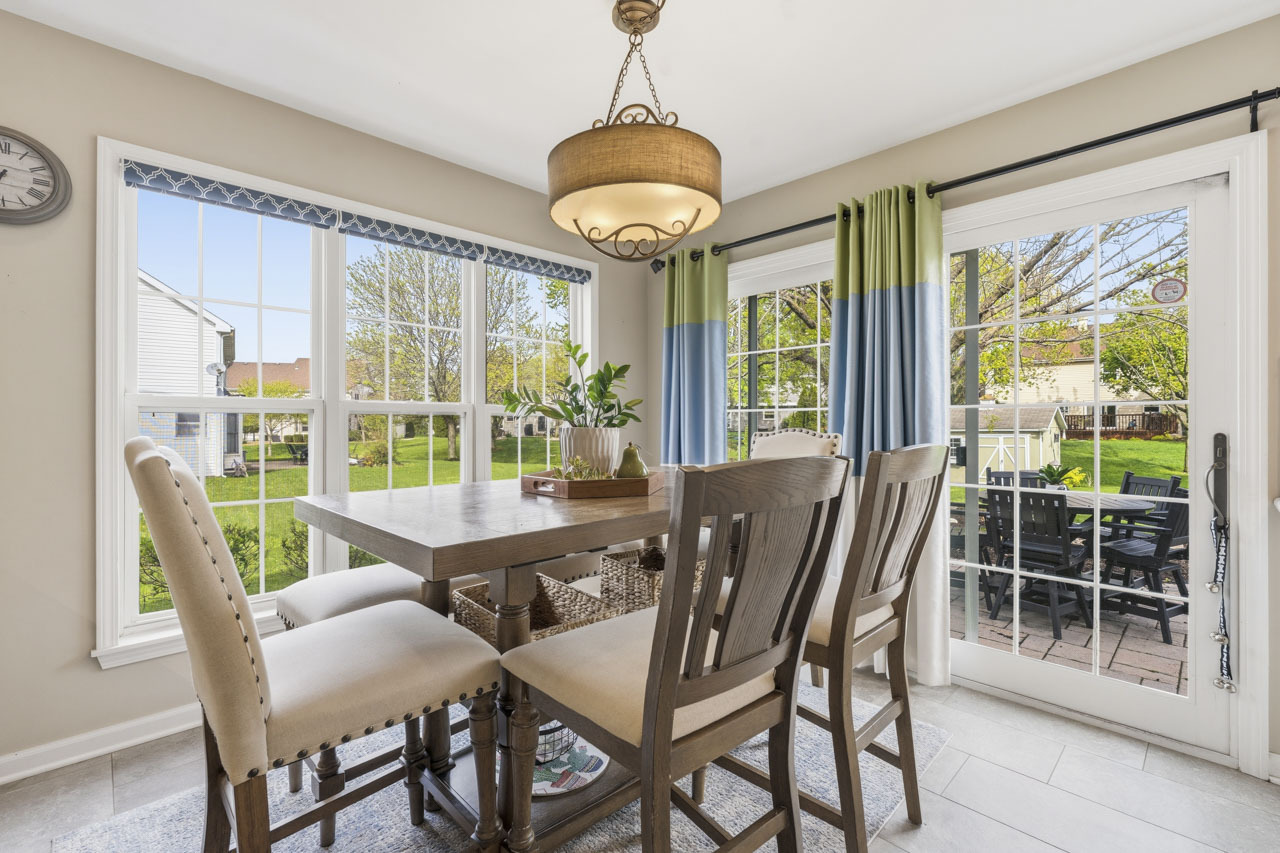 1455 Polo Drive, Bartlett, IL 60103