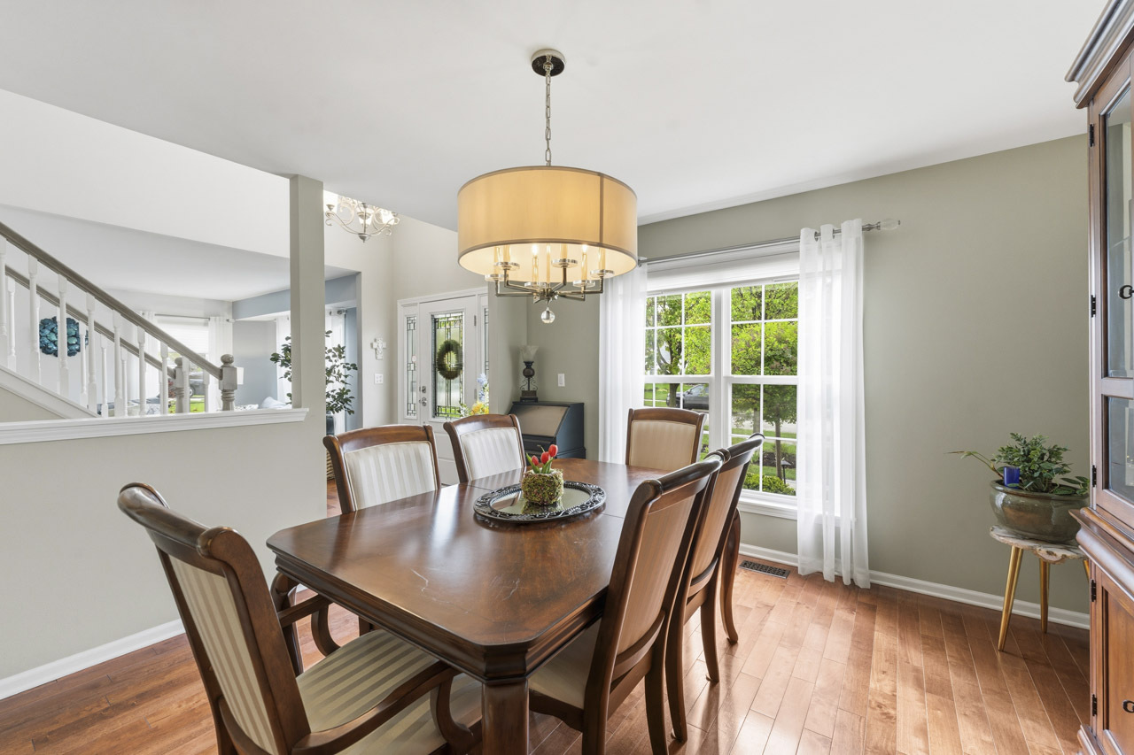 1455 Polo Drive, Bartlett, IL 60103