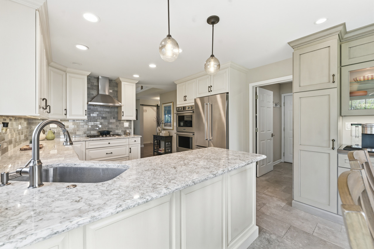 1455 Polo Drive, Bartlett, IL 60103