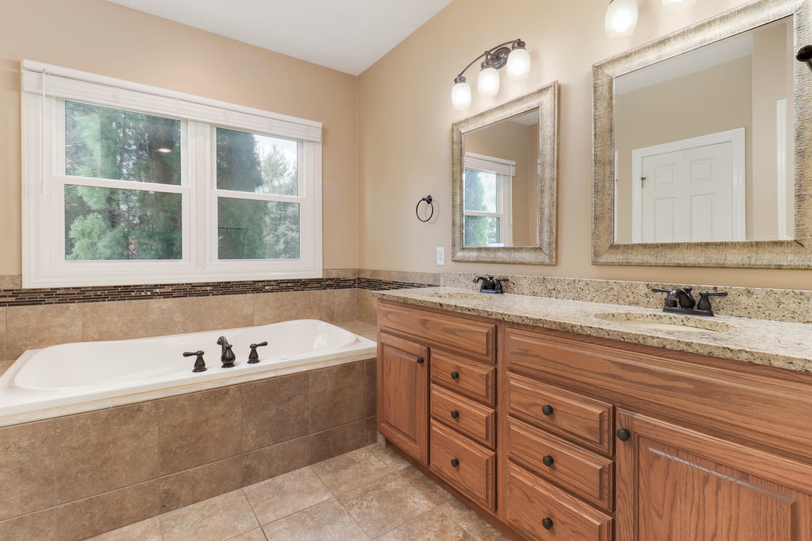 3601 Baywood Road, Bloomington, IL 61704