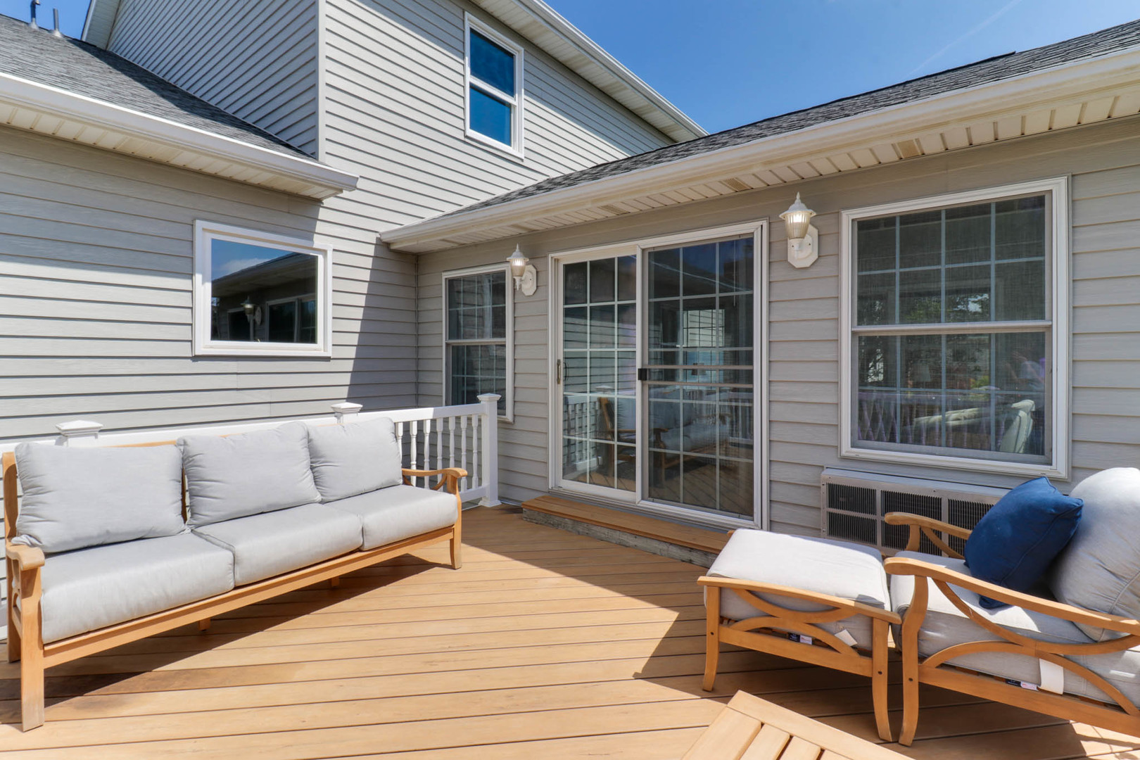 3601 Baywood Road, Bloomington, IL 61704