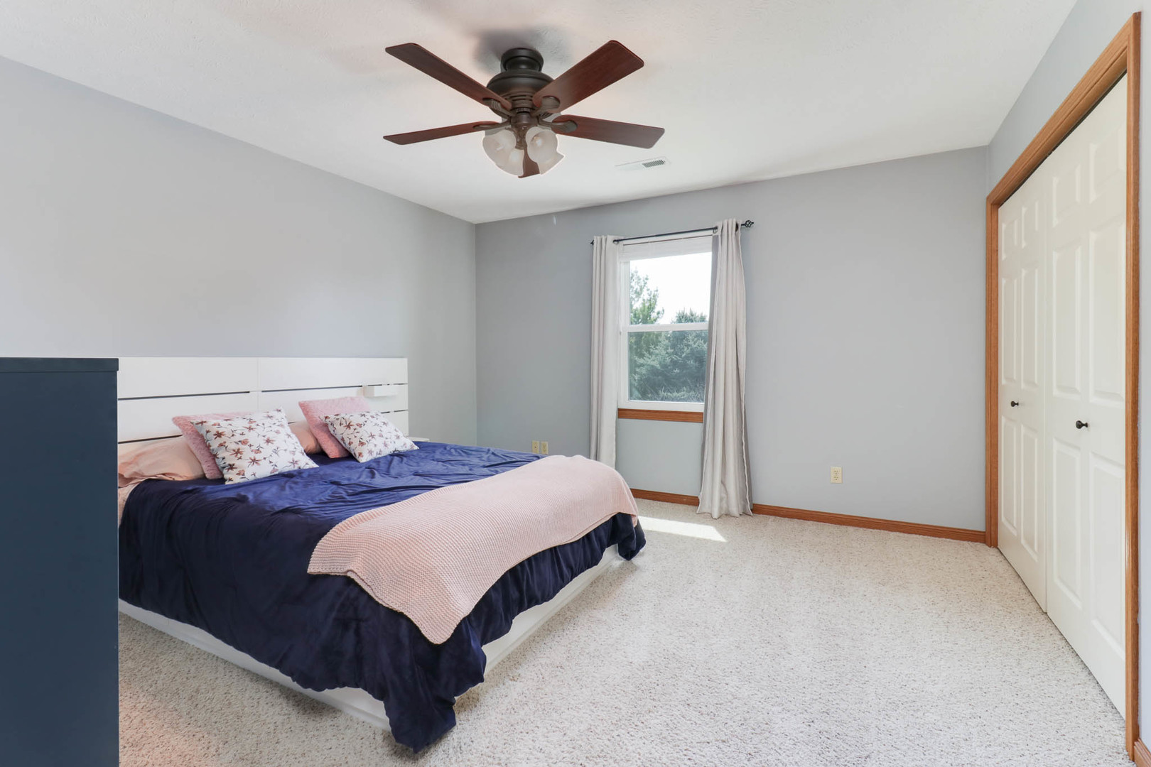 3601 Baywood Road, Bloomington, IL 61704