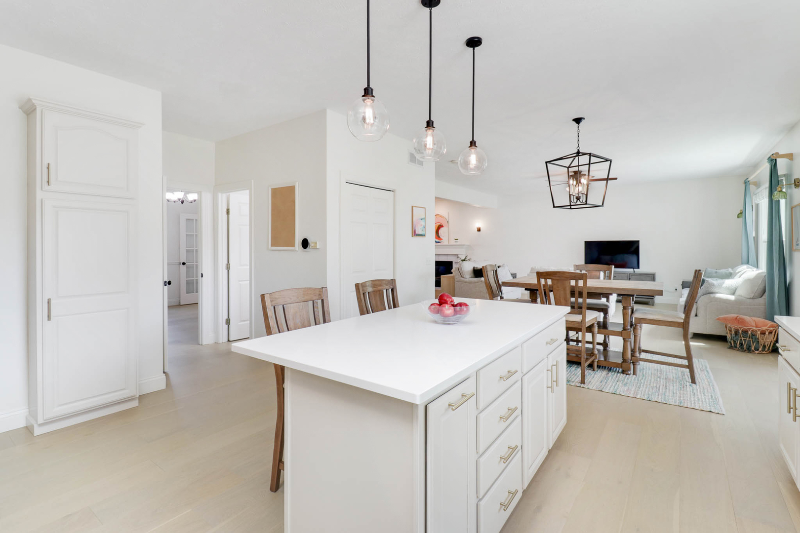 3601 Baywood Road, Bloomington, IL 61704