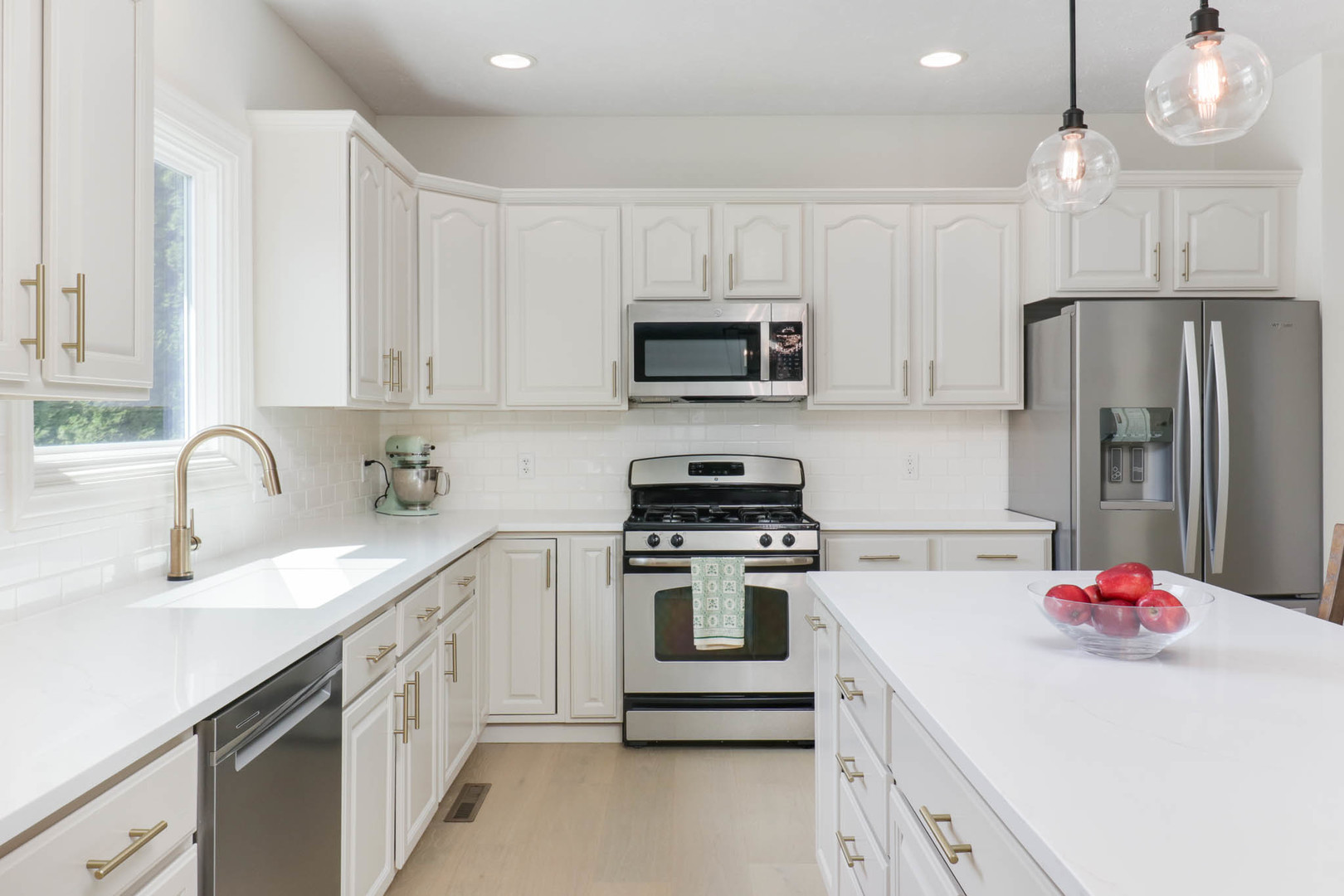 3601 Baywood Road, Bloomington, IL 61704