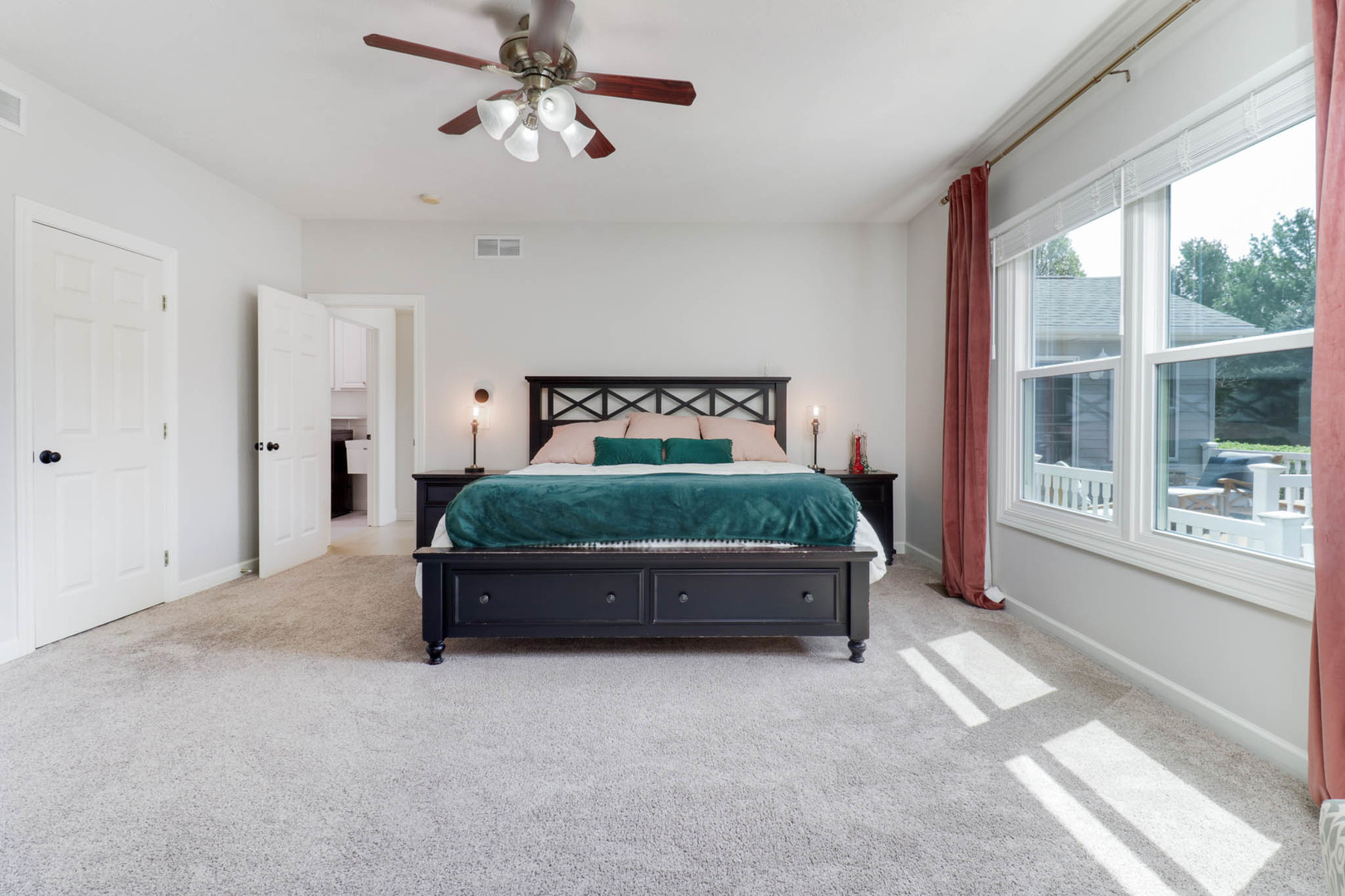 3601 Baywood Road, Bloomington, IL 61704