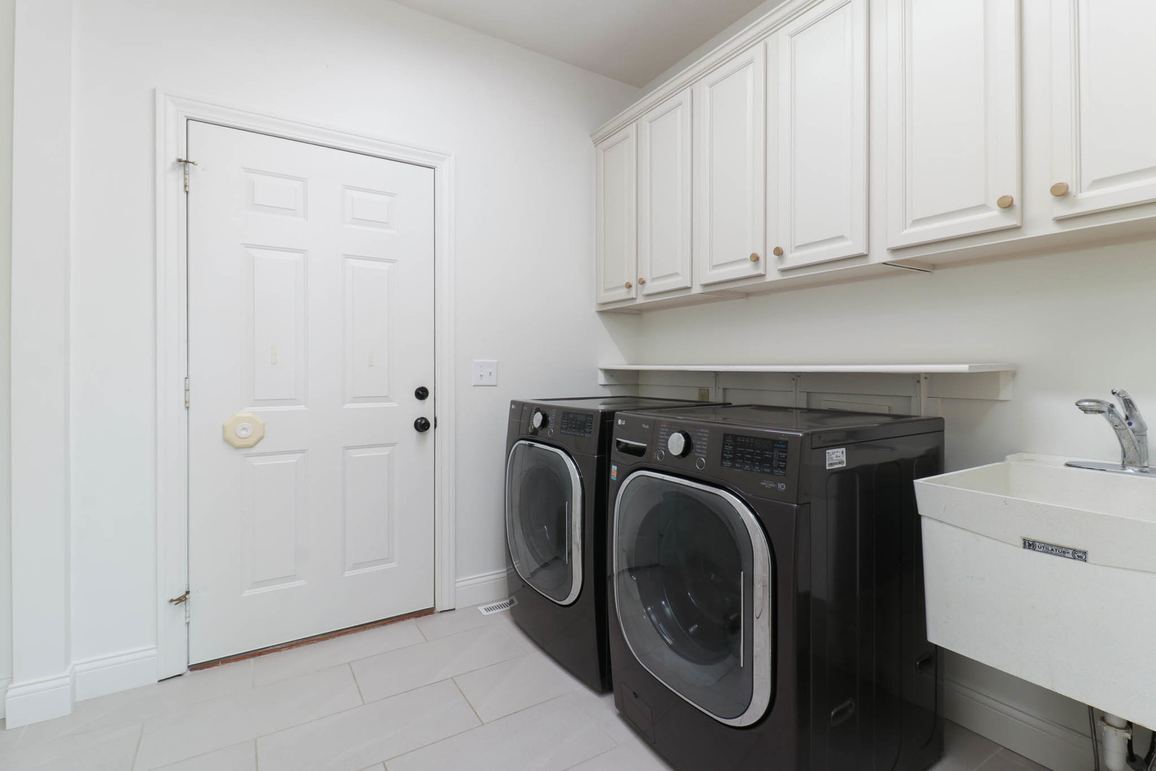 3601 Baywood Road, Bloomington, IL 61704