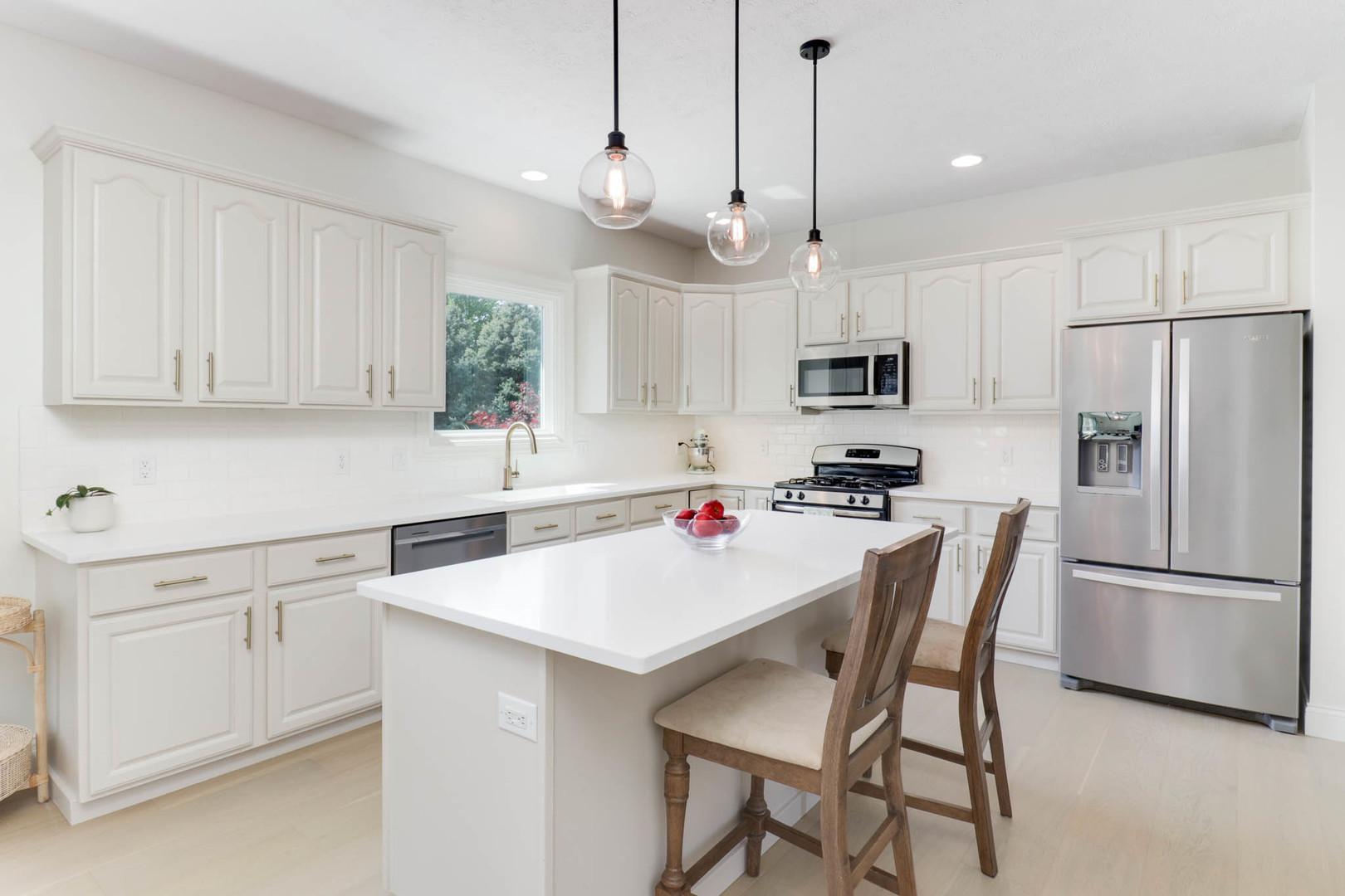 3601 Baywood Road, Bloomington, IL 61704