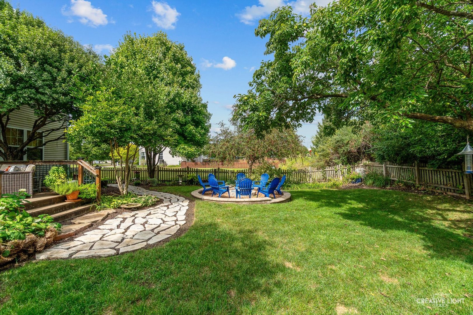 232 Loradale Road, Oswego, IL 60543