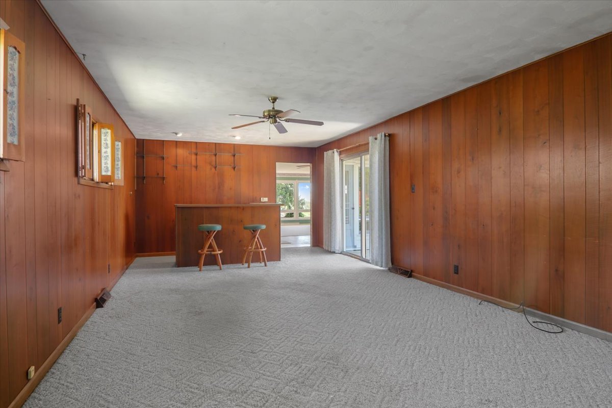 204 Woodrig Road, Bloomington, IL 61704