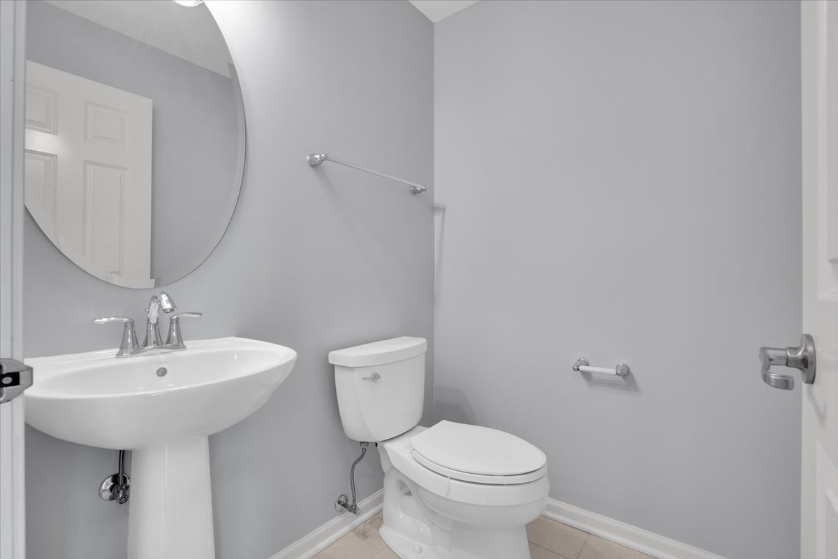 222 W Hyde Street, Arlington Heights, IL 60005