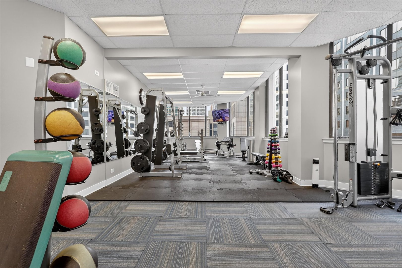 405 N WABASH Avenue #3312, Chicago, IL 60611