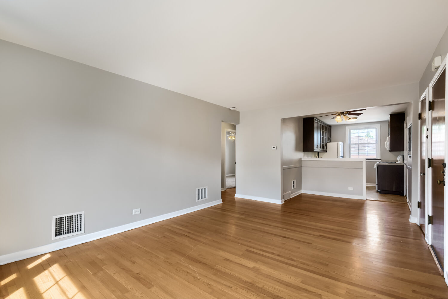 10647 S ARTESIAN Avenue #2W, Chicago, IL 60655
