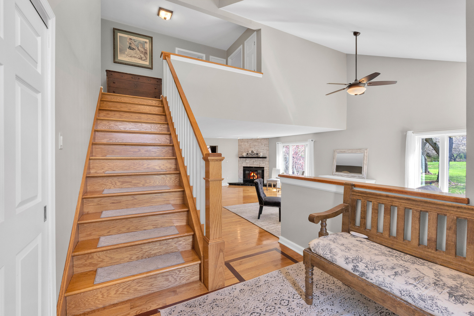 30949 N Leesley Court, Libertyville, IL 60048