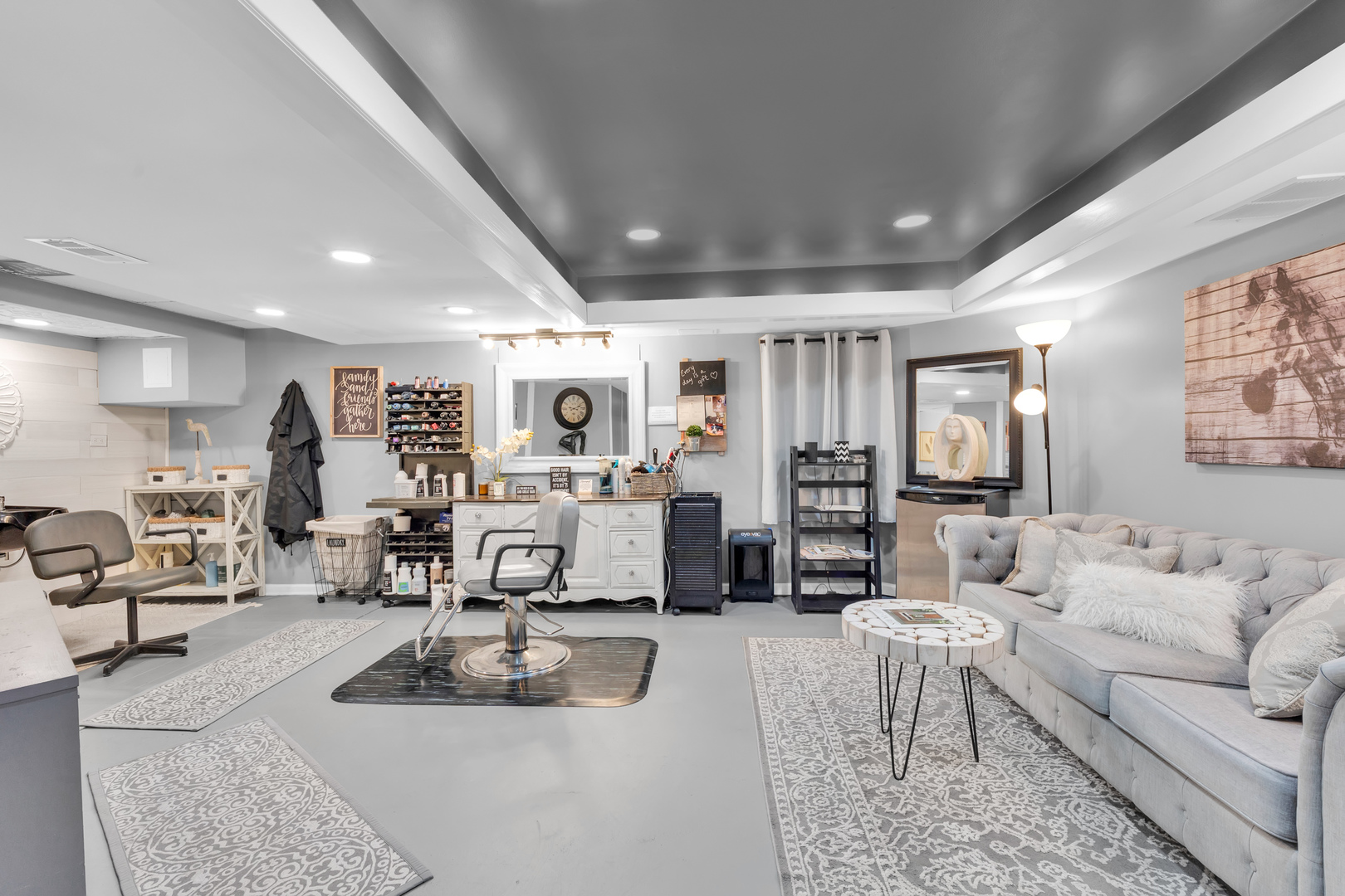 30949 N Leesley Court, Libertyville, IL 60048