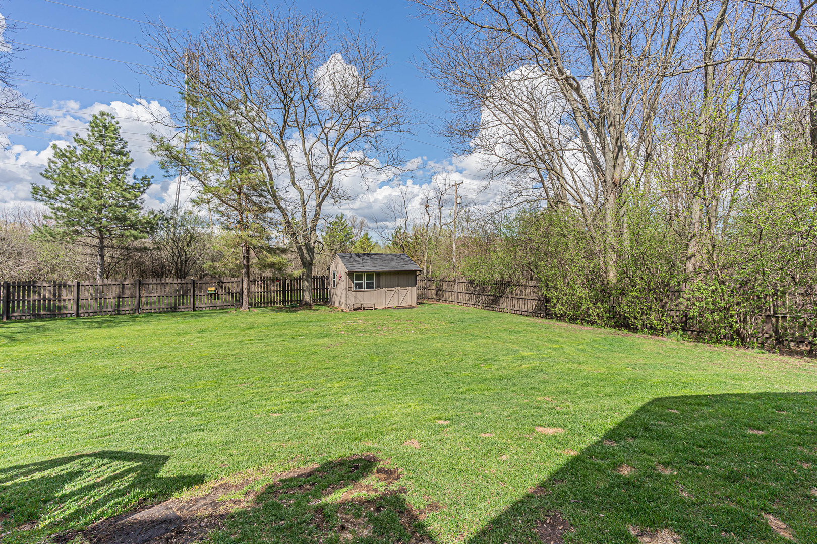 30949 N Leesley Court, Libertyville, IL 60048