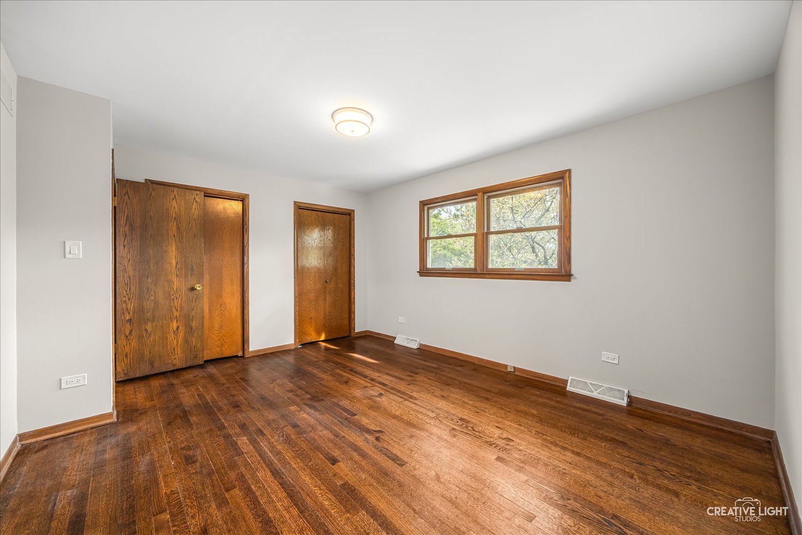 1321 Iroquois Lane, Darien, IL 60561