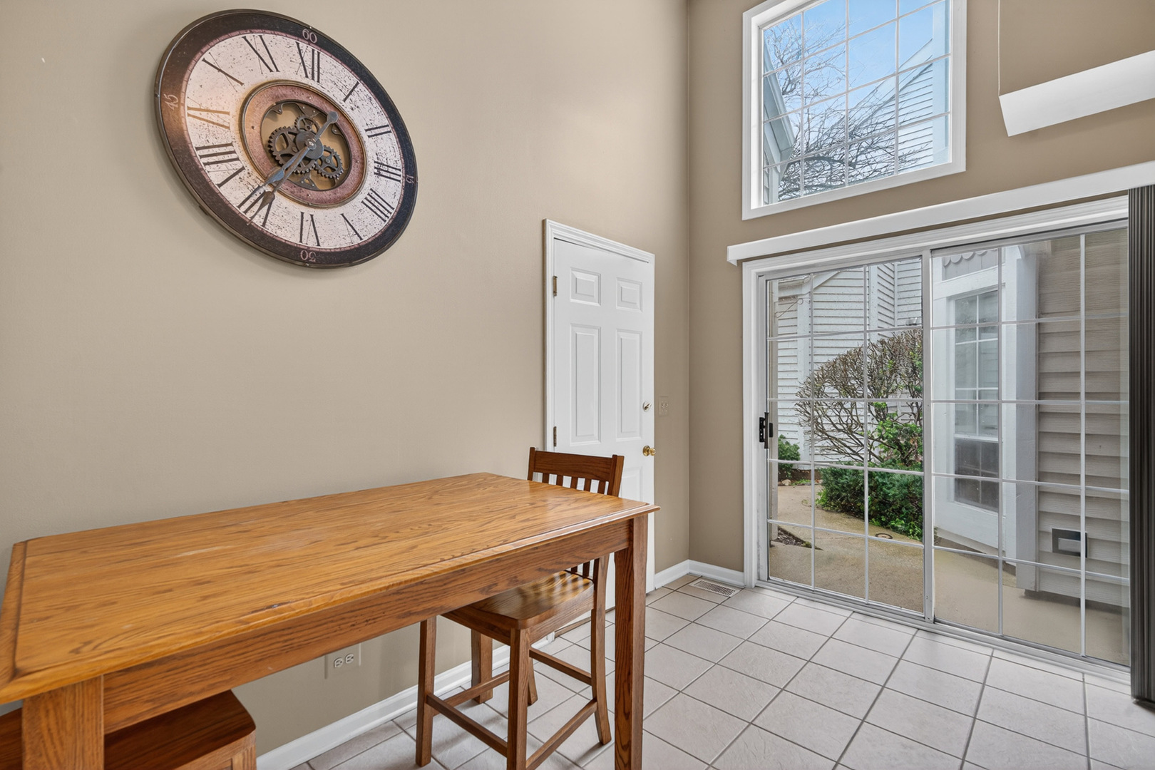 330 Stillwater Court #330, Wauconda, IL 60084