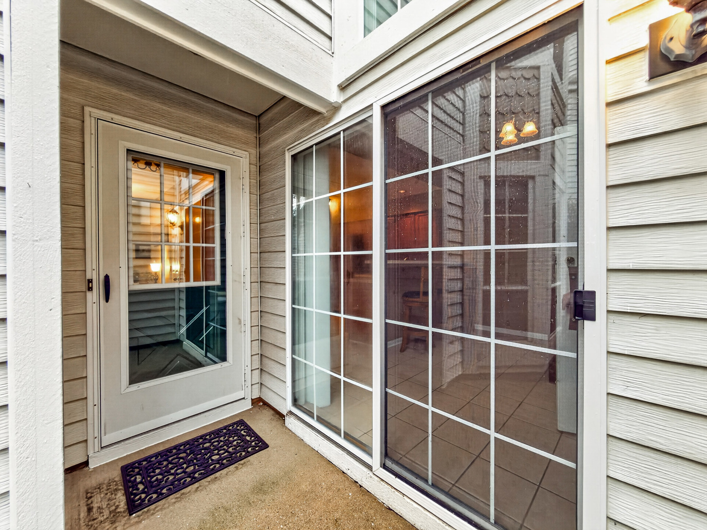 330 Stillwater Court #330, Wauconda, IL 60084