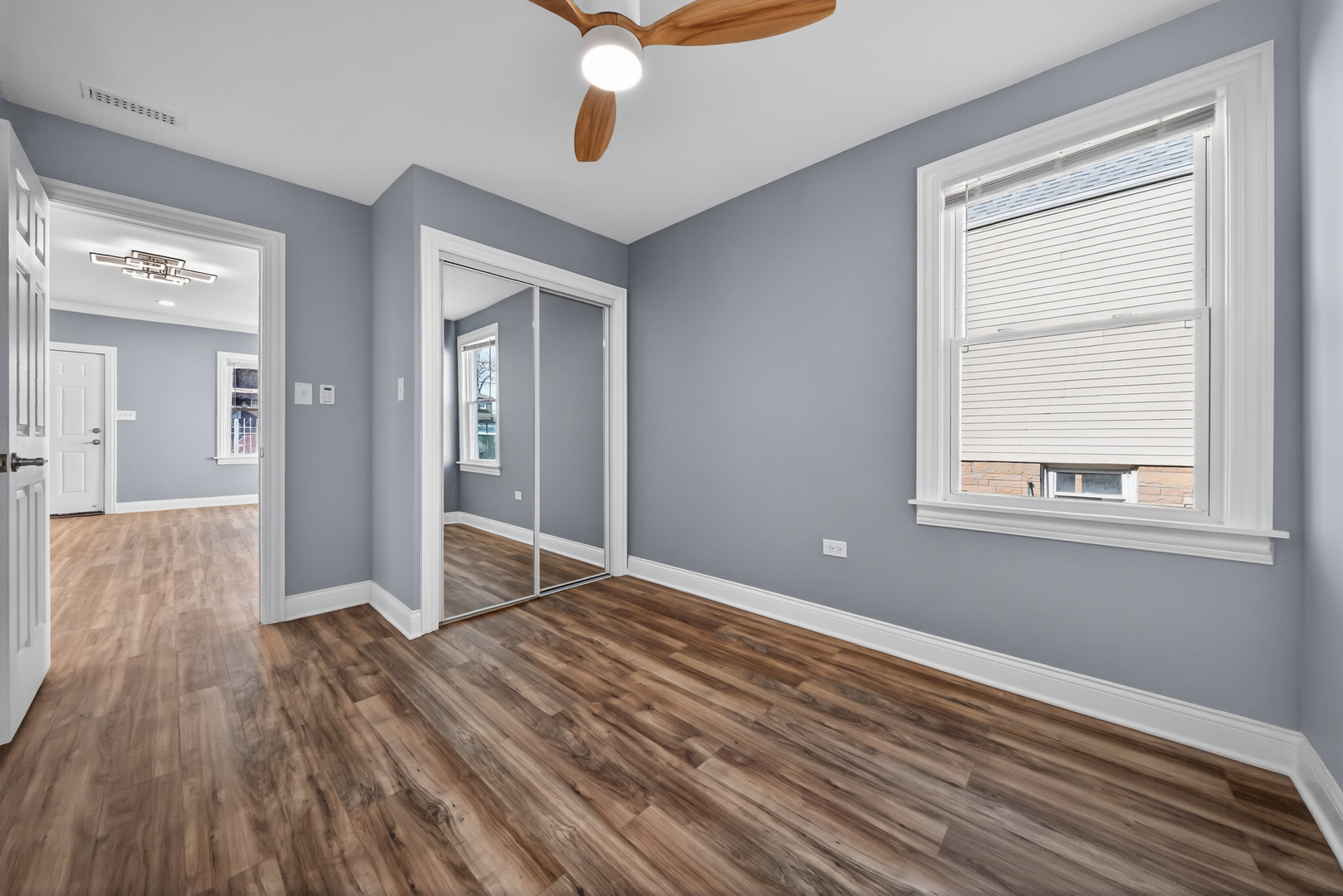 7535 S ST. LAWRENCE Avenue, Chicago, IL 60619