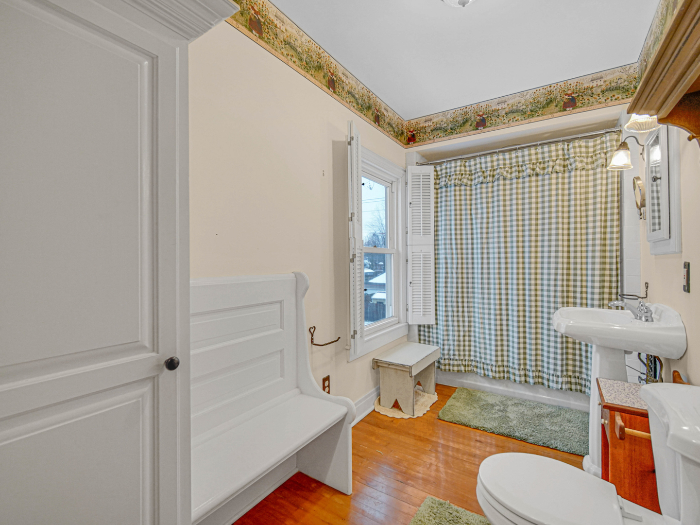 313 N Raynor Avenue, Joliet, IL 60435