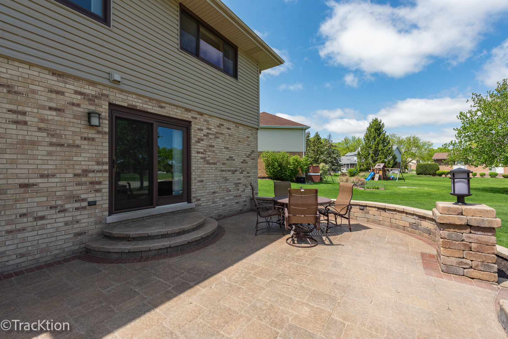 7635 Wilton Court, Darien, IL 60561