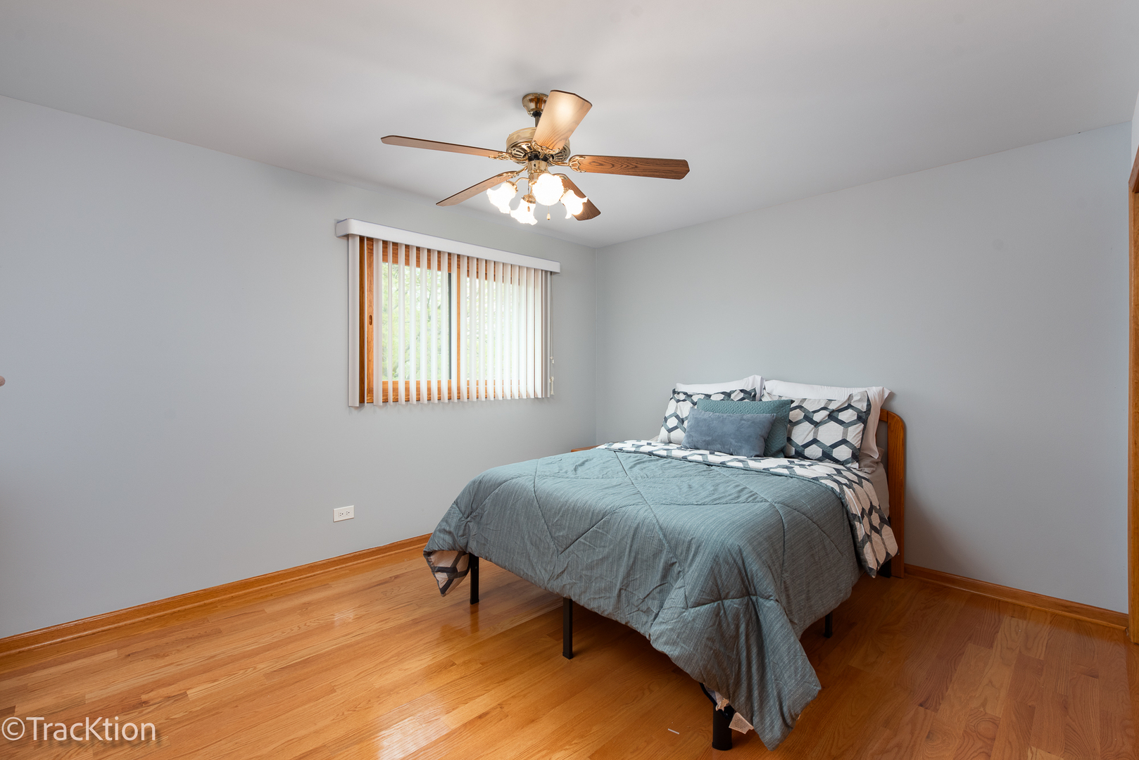 7635 Wilton Court, Darien, IL 60561