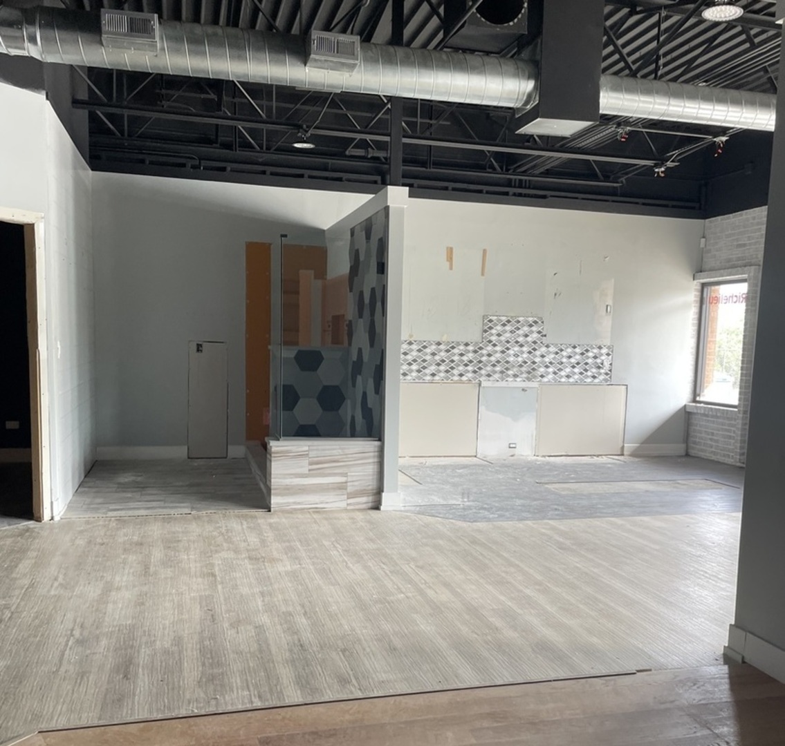 1005 W Laraway Road #320, New Lenox, IL 60451