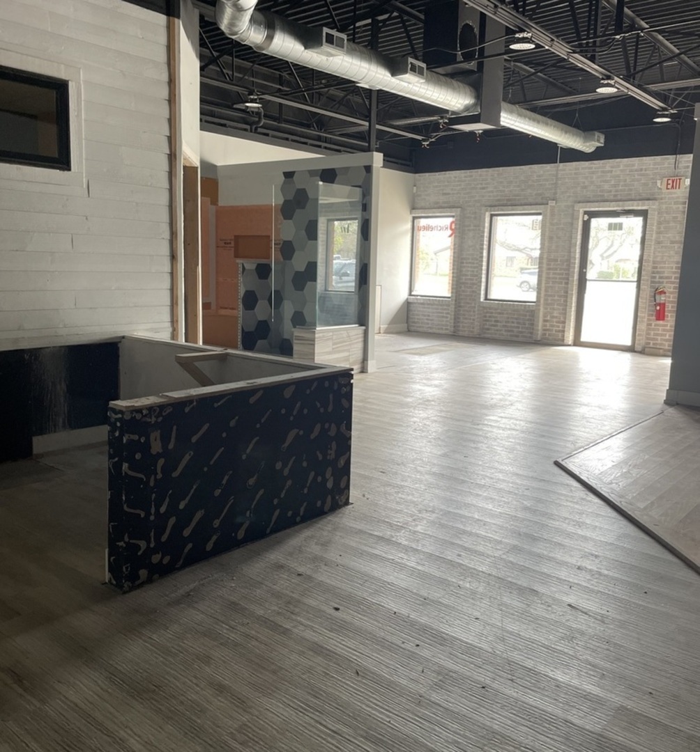 1005 W Laraway Road #320, New Lenox, IL 60451