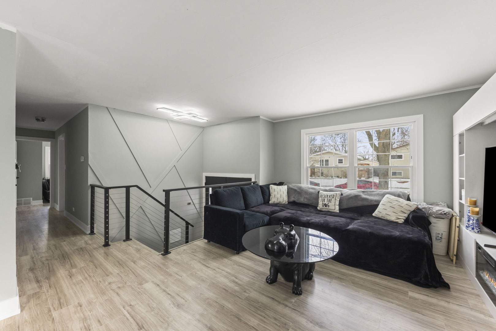 1364 Leslie Lane, Glendale Heights, IL 60139