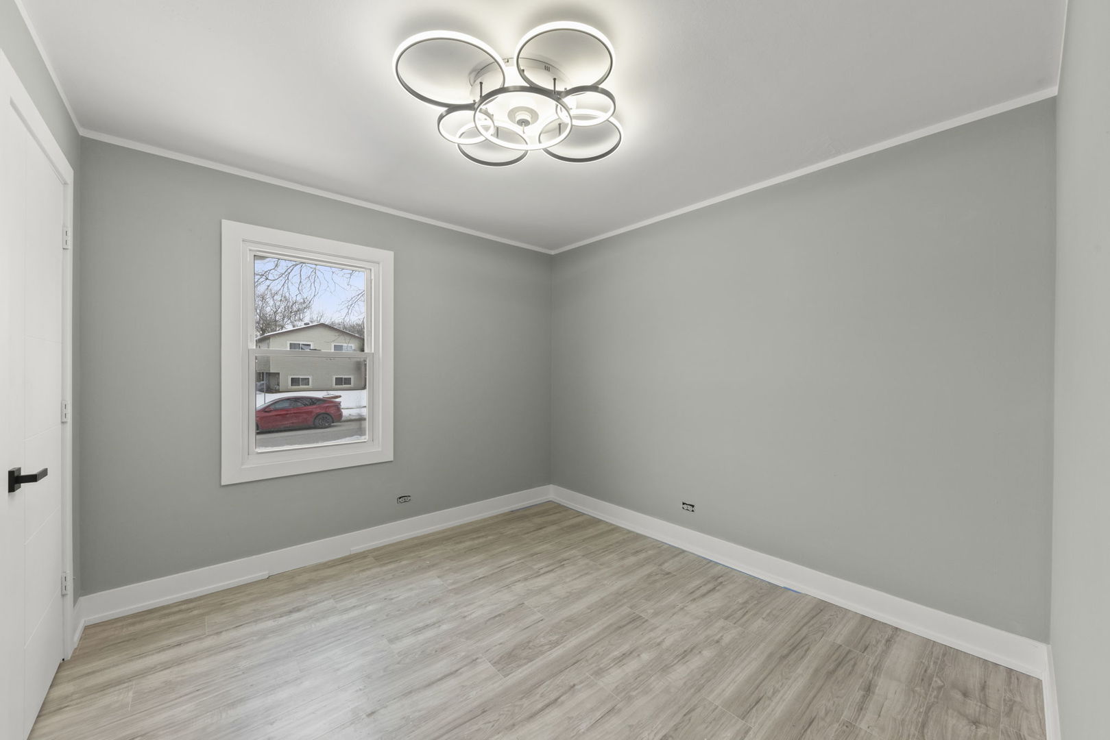 1364 Leslie Lane, Glendale Heights, IL 60139