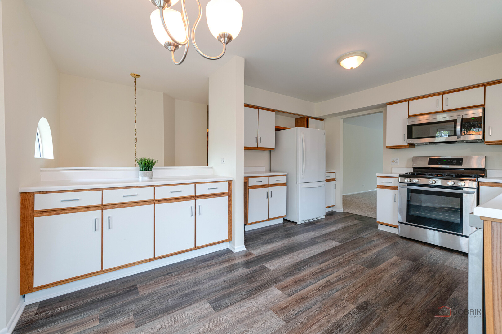 520 Palm Court #B, Crystal Lake, IL 60014