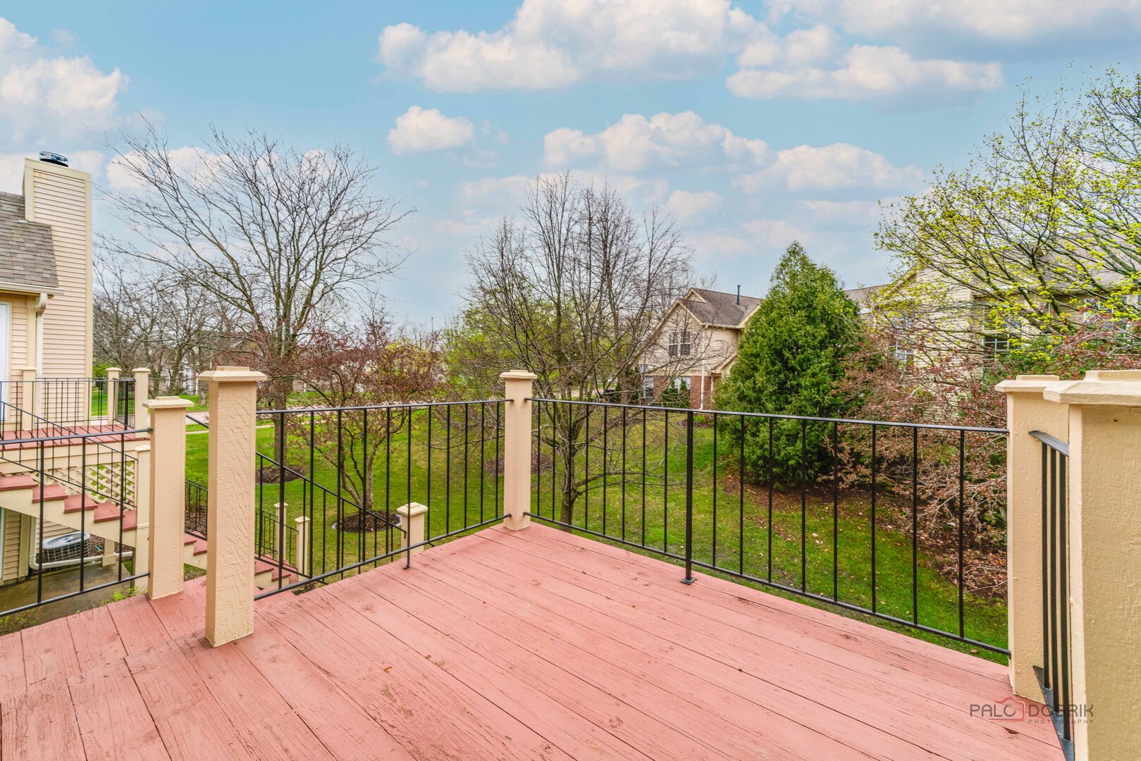 520 Palm Court #B, Crystal Lake, IL 60014