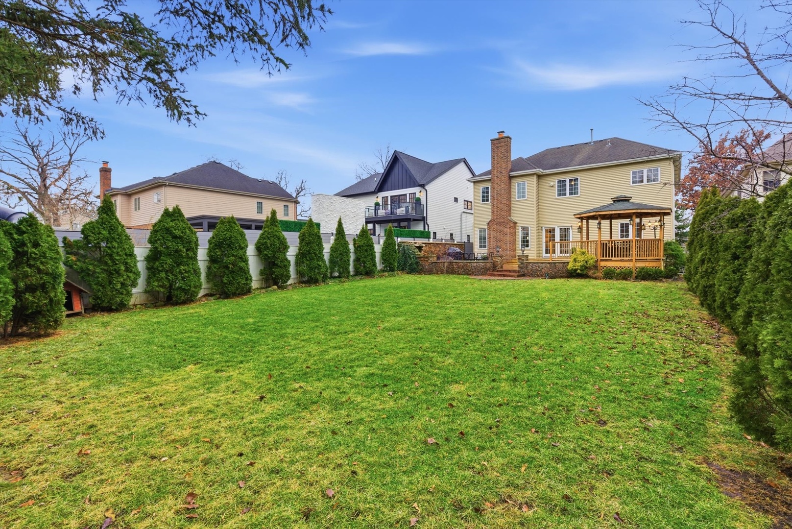 395 S Scott Street, Elmhurst, IL 60126