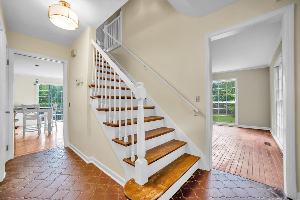 3N011 Morningside Avenue, West Chicago, IL 60185