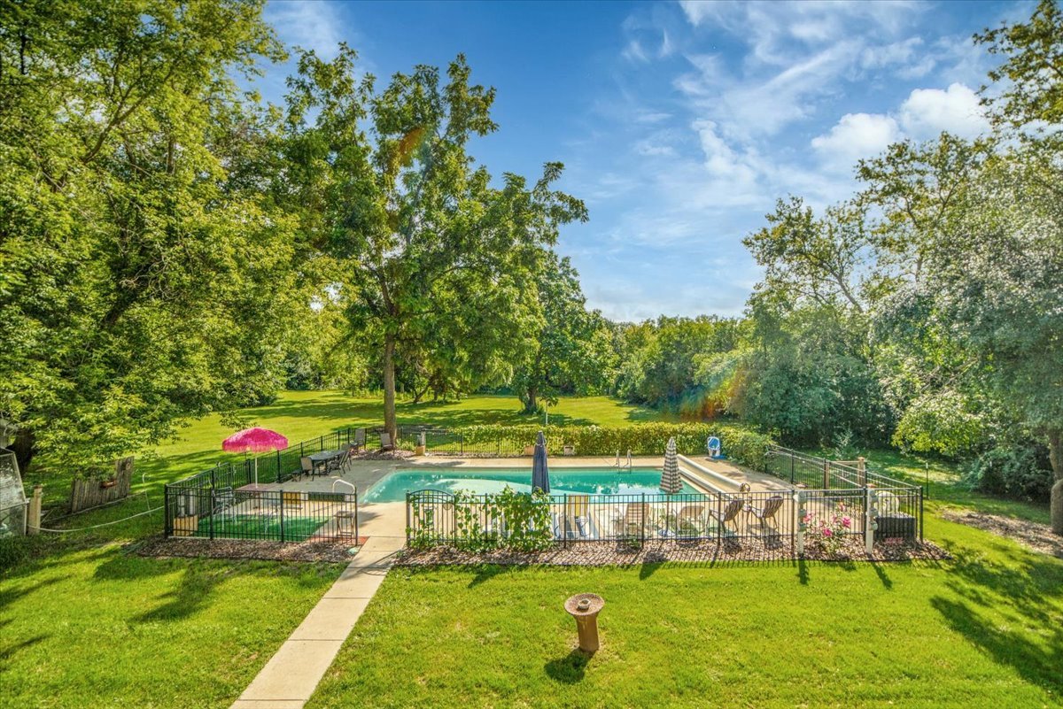 3N011 Morningside Avenue, West Chicago, IL 60185