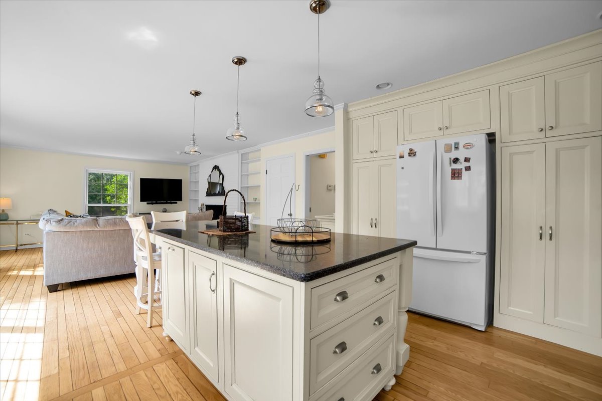 3N011 Morningside Avenue, West Chicago, IL 60185