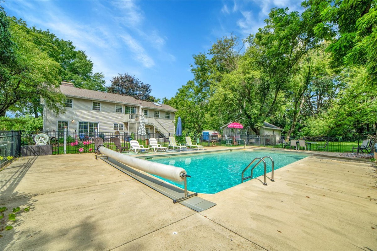 3N011 Morningside Avenue, West Chicago, IL 60185