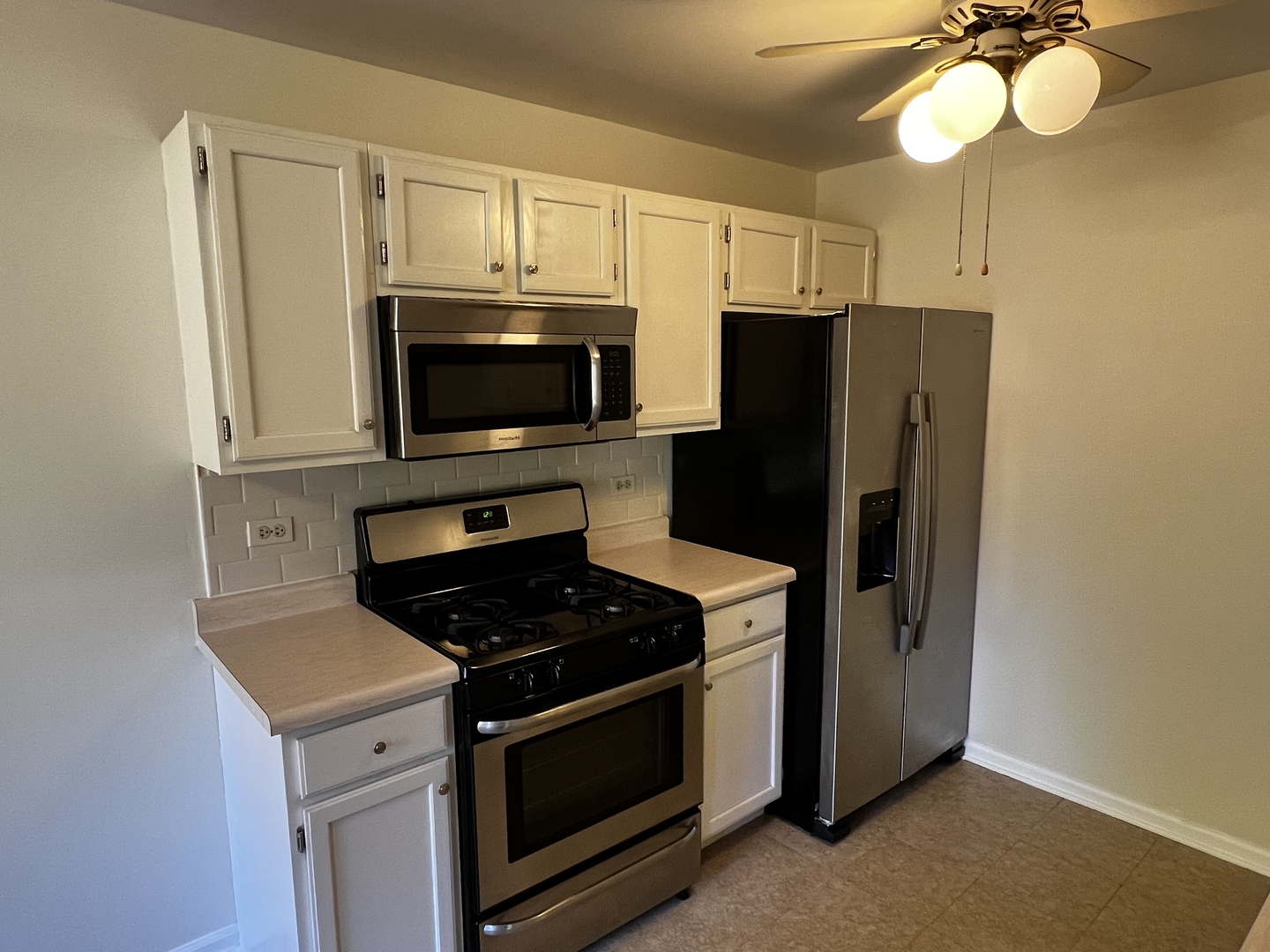 215 Brett Circle #A, Wauconda, IL 60084