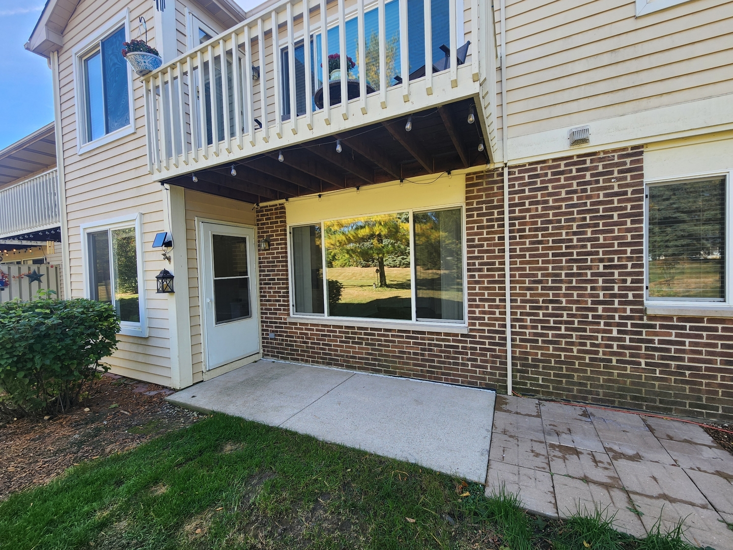 215 Brett Circle #A, Wauconda, IL 60084
