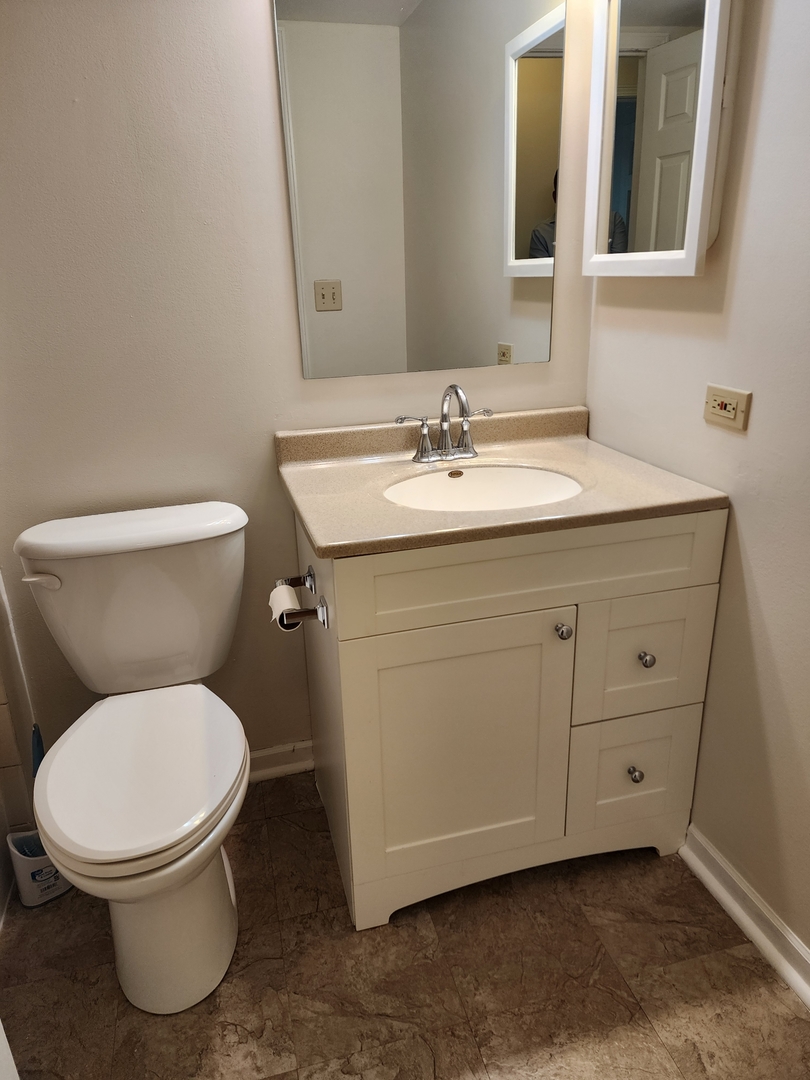 215 Brett Circle #A, Wauconda, IL 60084