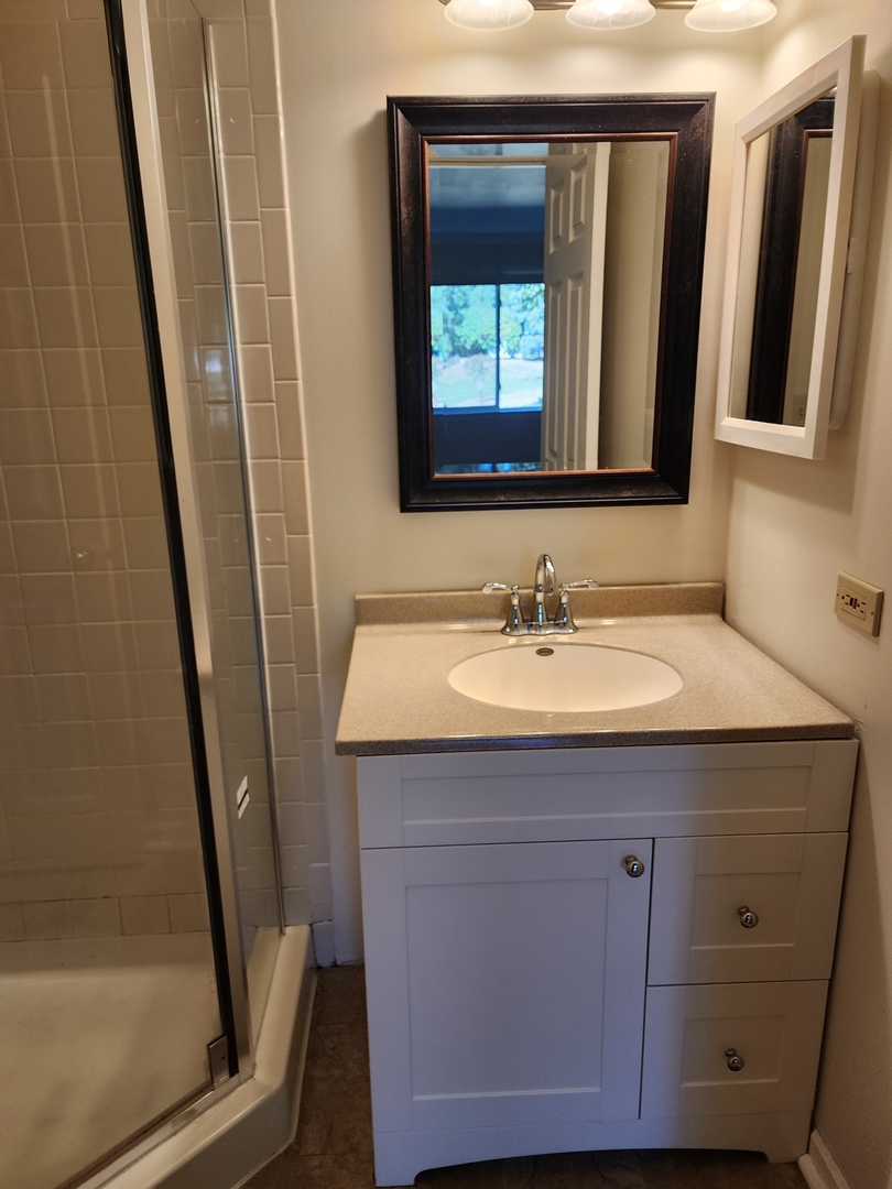 215 Brett Circle #A, Wauconda, IL 60084