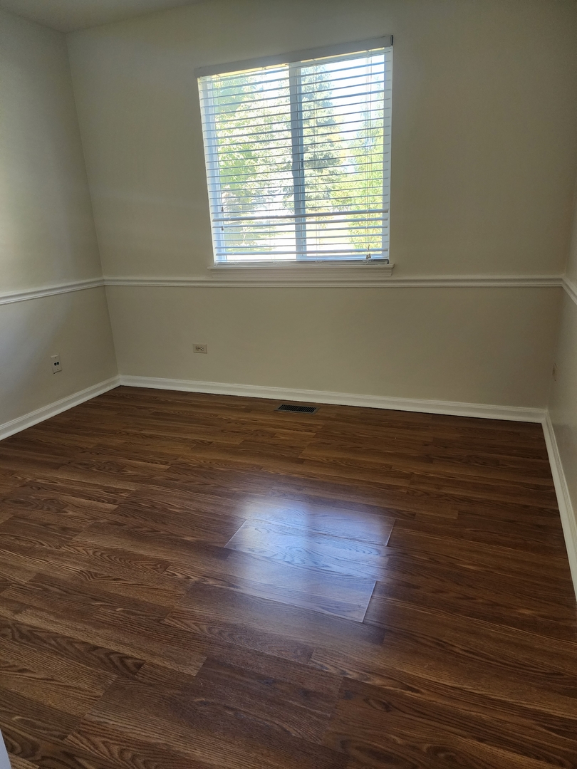 215 Brett Circle #A, Wauconda, IL 60084