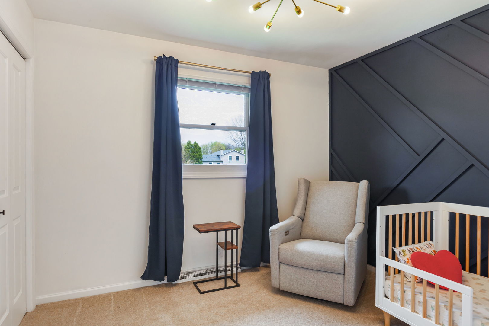 29W332 Mark Drive, Naperville, IL 60564