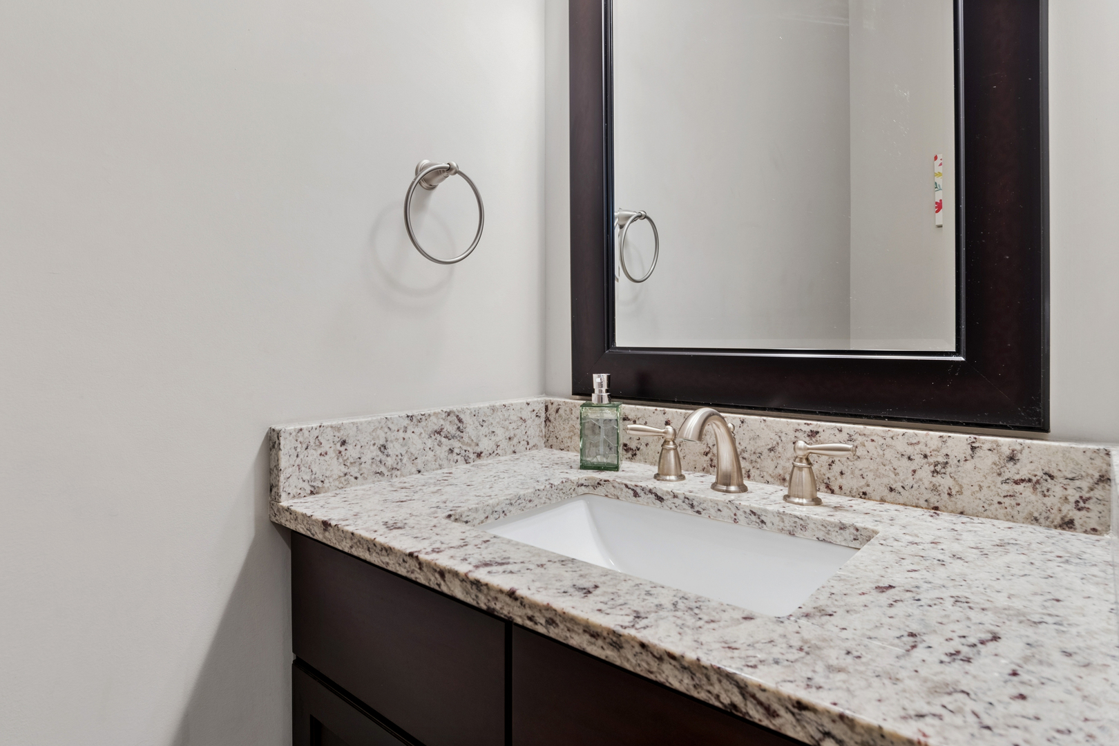 2757 Nicole Circle, Aurora, IL 60502