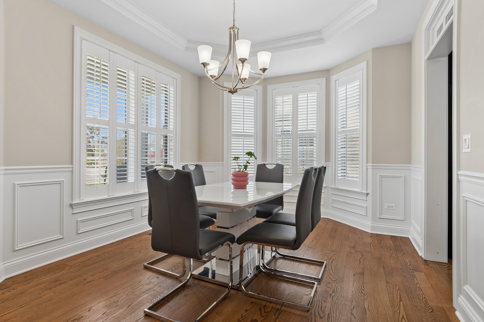 2757 Nicole Circle, Aurora, IL 60502