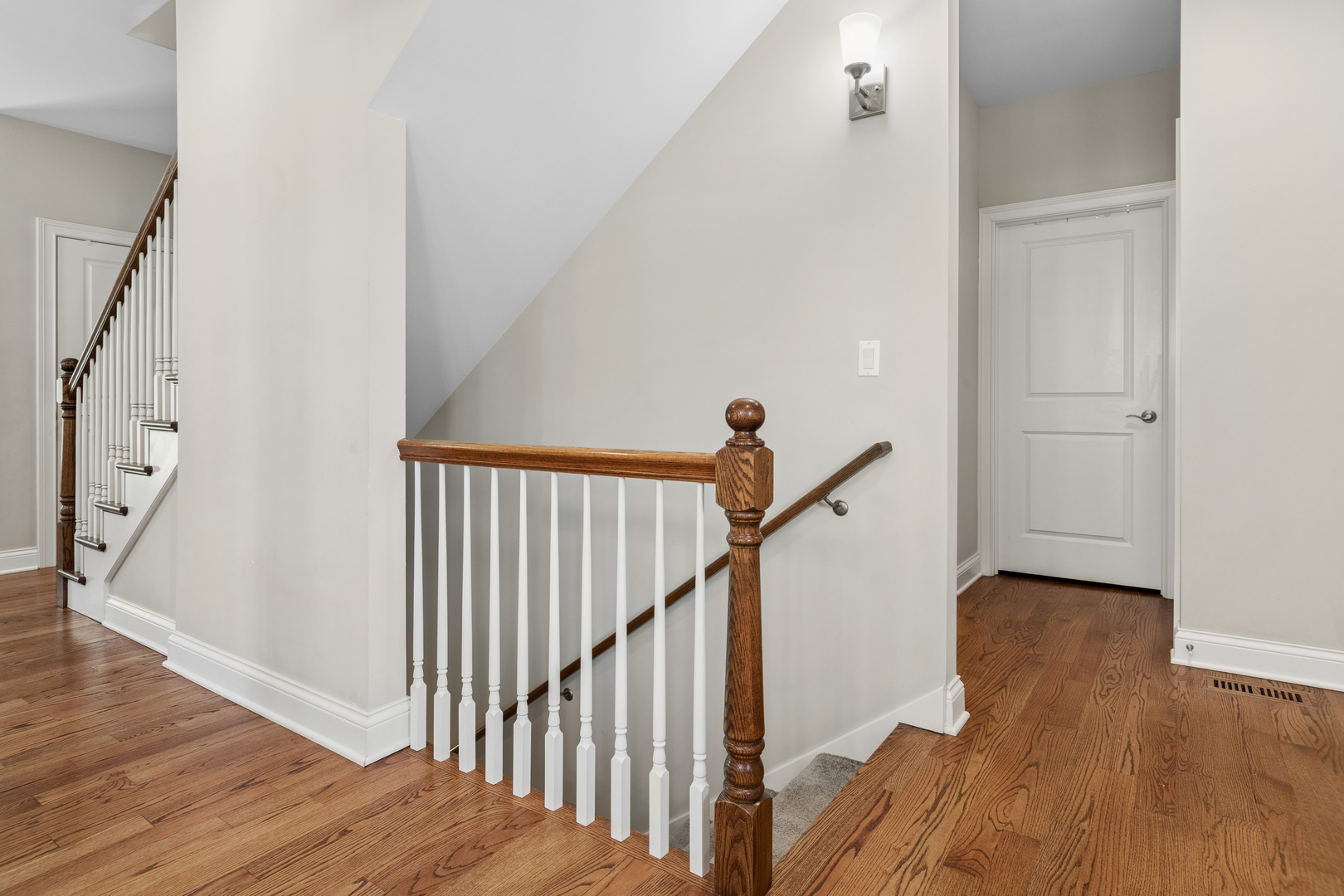 2757 Nicole Circle, Aurora, IL 60502