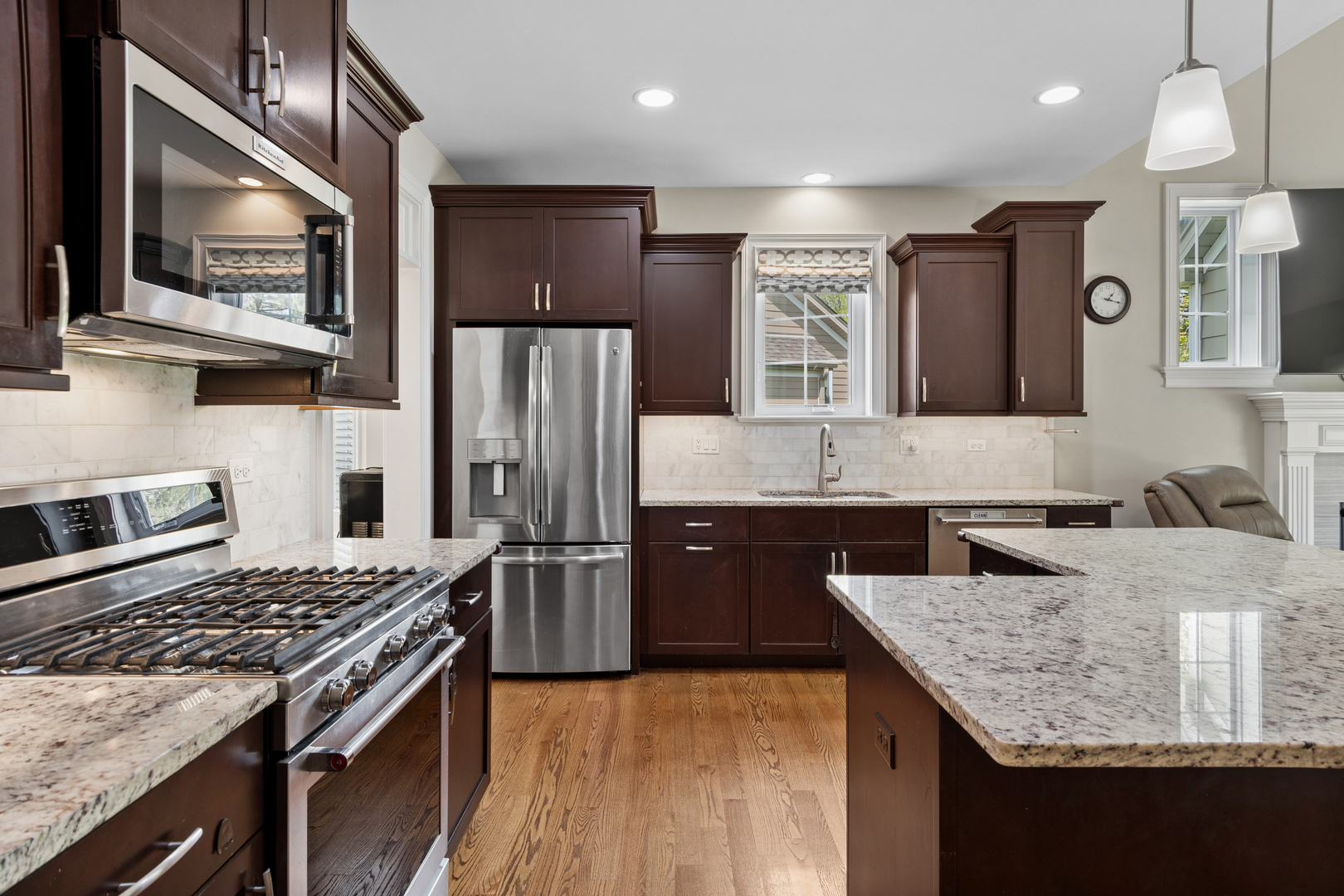 2757 Nicole Circle, Aurora, IL 60502