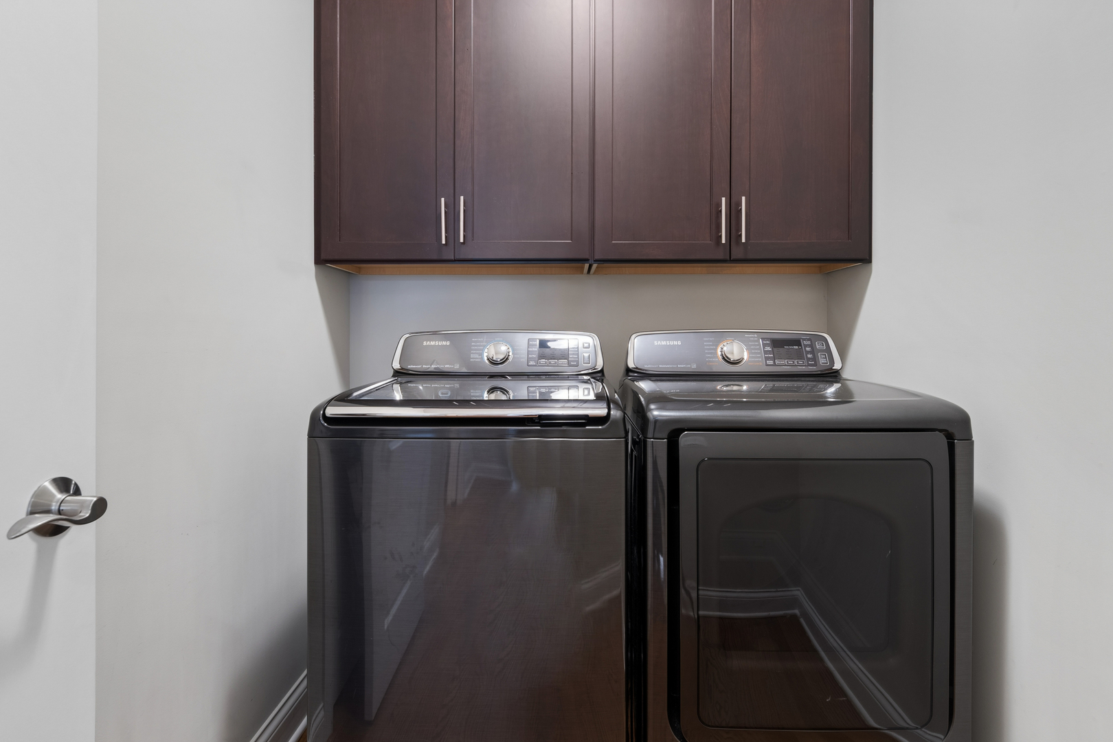 2757 Nicole Circle, Aurora, IL 60502