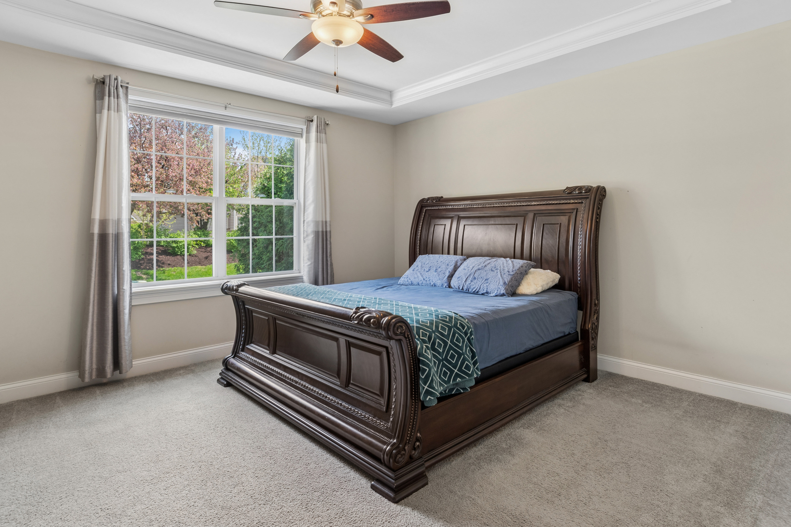 2757 Nicole Circle, Aurora, IL 60502