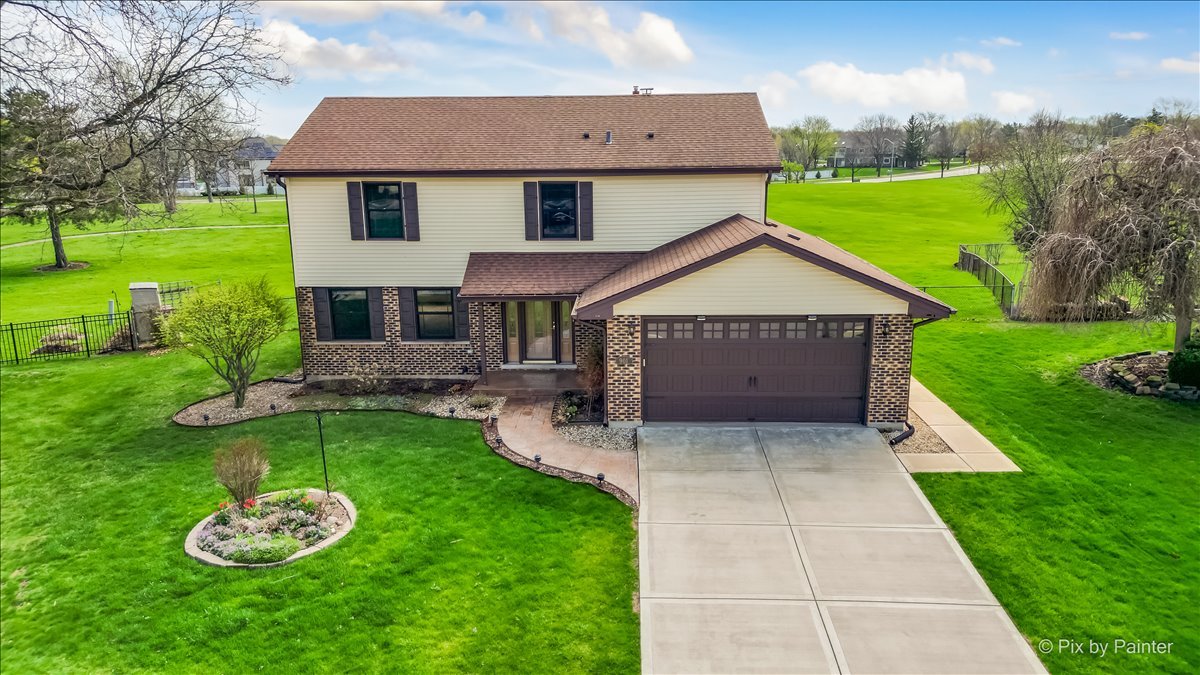 901 Garnet Circle, Schaumburg, IL 60193